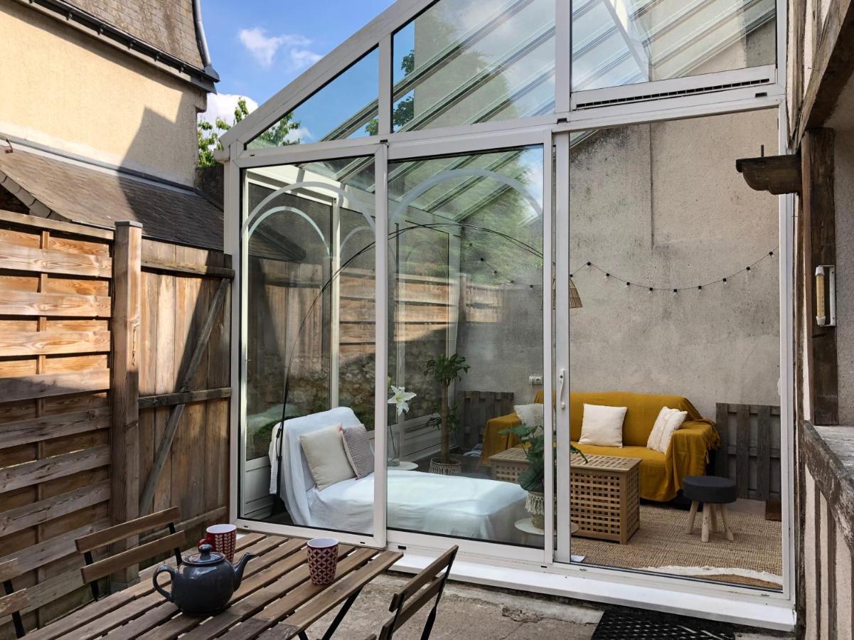 T2 Style Cottage - Veranda & Terrasse Exterieure Tours Kültér fotó